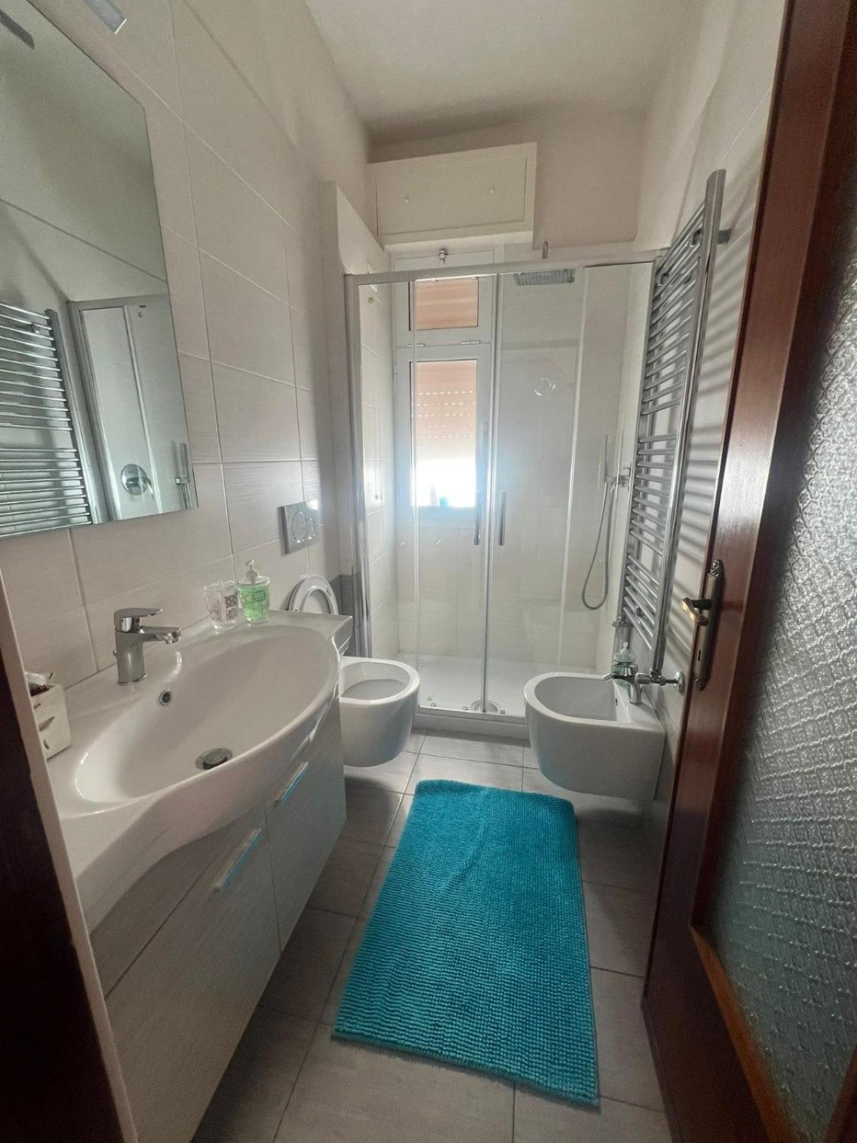 Apartment Aurora & Nicole Ideal Per Biker Con Terazza Vista Mare Parcheggio E Wi-Fi Gratuiti Pietra Ligure Exterior foto